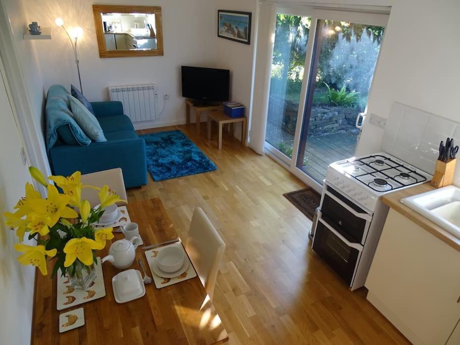 Oakey Orchard - Cosy Apartment In Tamar Valley, Cornwall Saint Dominick ภายนอก รูปภาพ